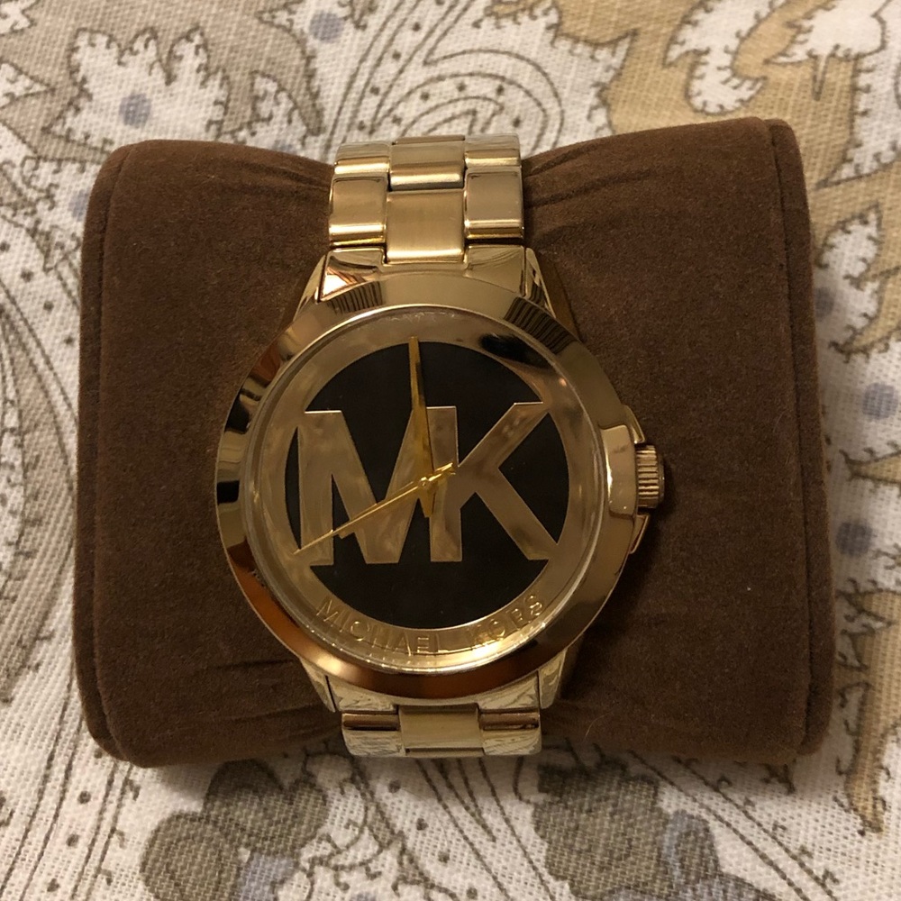 Michael Kors almost new gold tone watch!